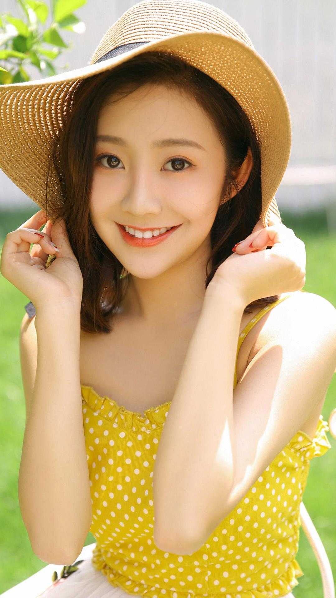 假少爷鸠占鹊巢，真千金沦为笼中鸟(何宣诚何思韫)