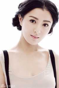 豪门未婚夫当众悔婚转娶白月光，我收他全家为奴小说