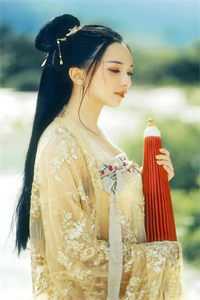 抽签嫁给阉人权臣后，杀死我的他疯了前文+后续
