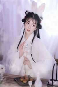 顾沉琛许绯烟的小说春风若有乘归意，何不许我梦里人