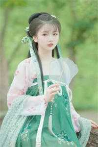 黑莲花驾到，不想谈情只想晋升小说宁司寒林妩完结版