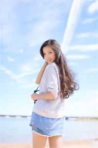 女儿拍照被前男友掌掴，我反手包下迪士尼结局+番外