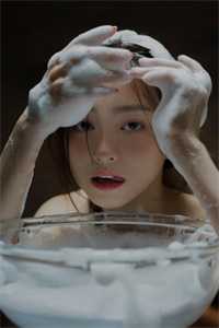婉儿苏婉儿写的小说贵妃领兵出征后，我登基为帝